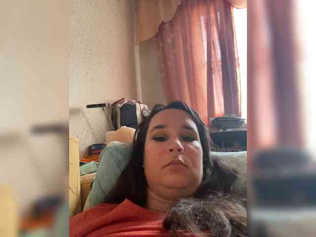 SaliiOnli webcam