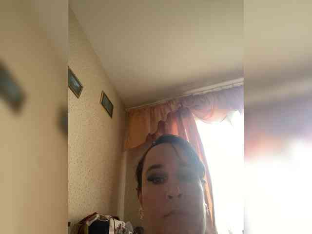 SaliiOnli webcam