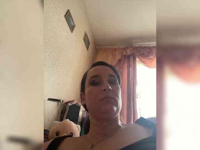 SaliiOnli webcam