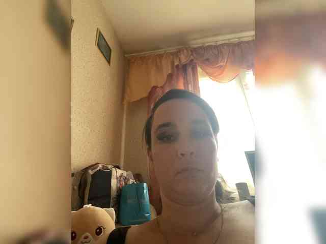 SaliiOnli webcam