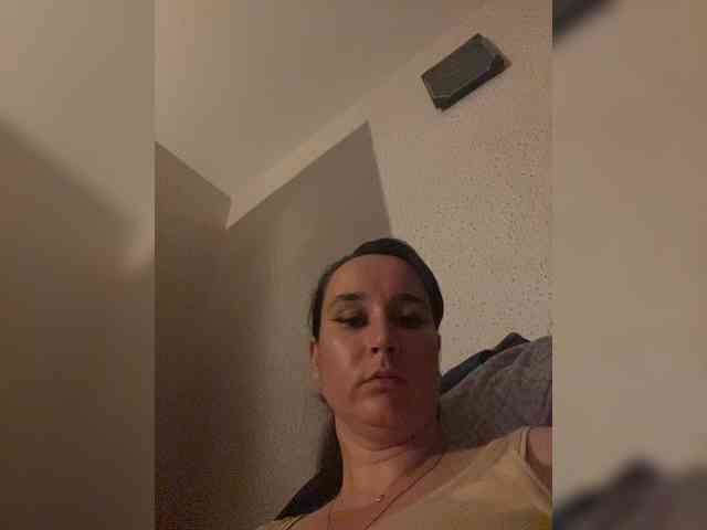 SaliiOnli webcam