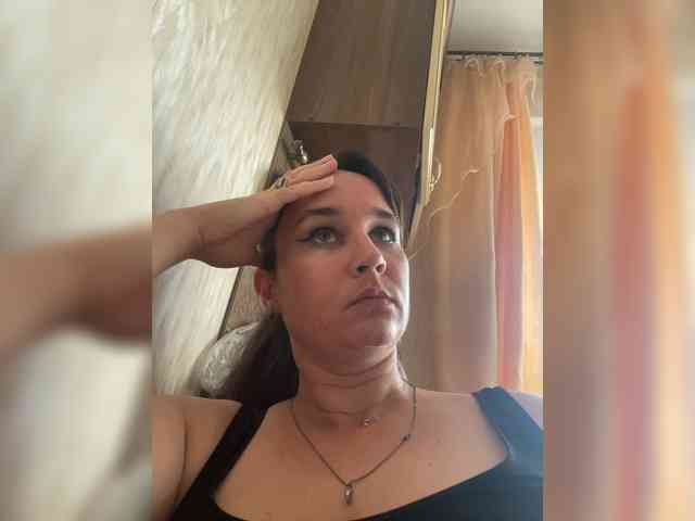 SaliiOnli webcam