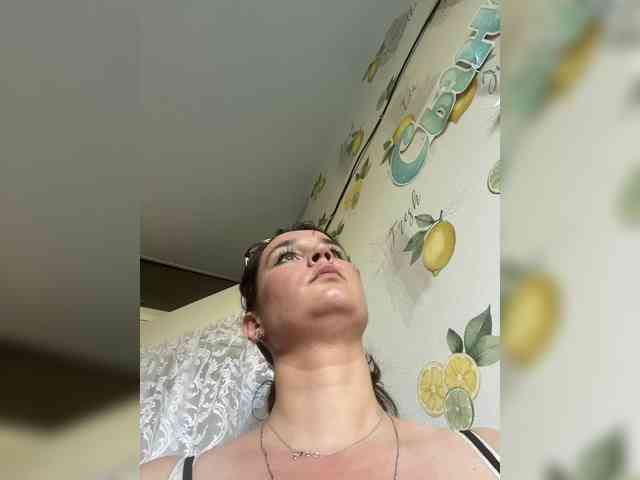 SaliiOnli webcam