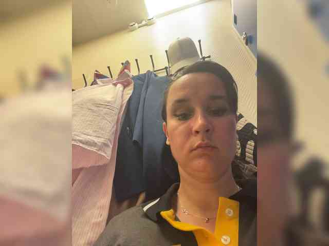 SaliiOnli webcam