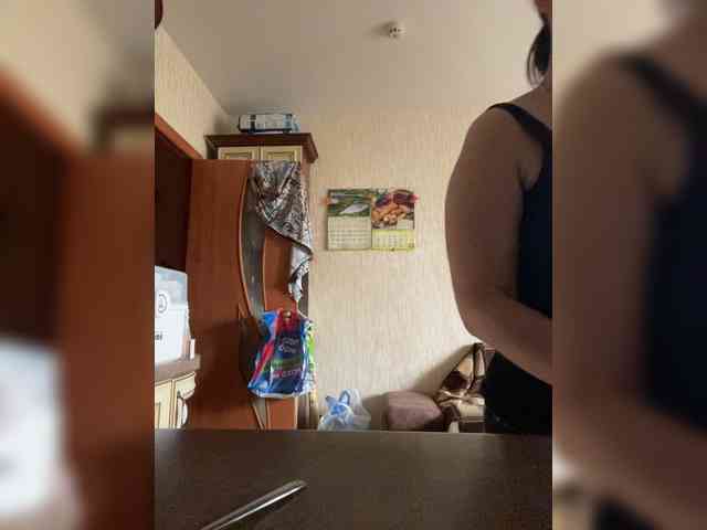 SaliiOnli webcam