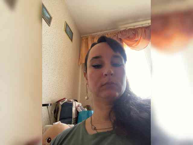 SaliiOnli webcam