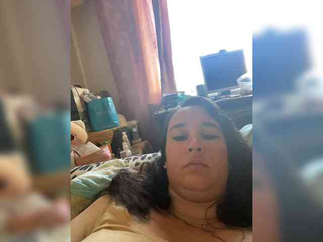 SaliiOnli webcam