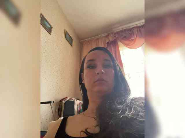 SaliiOnli webcam