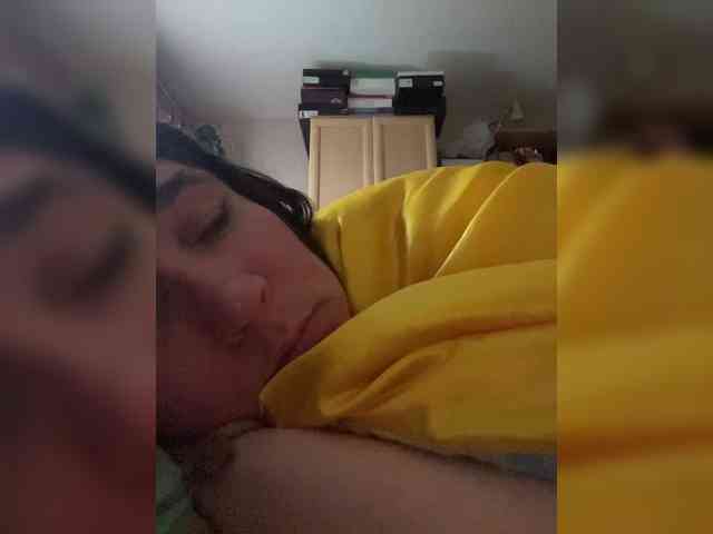 SaliiOnli webcam