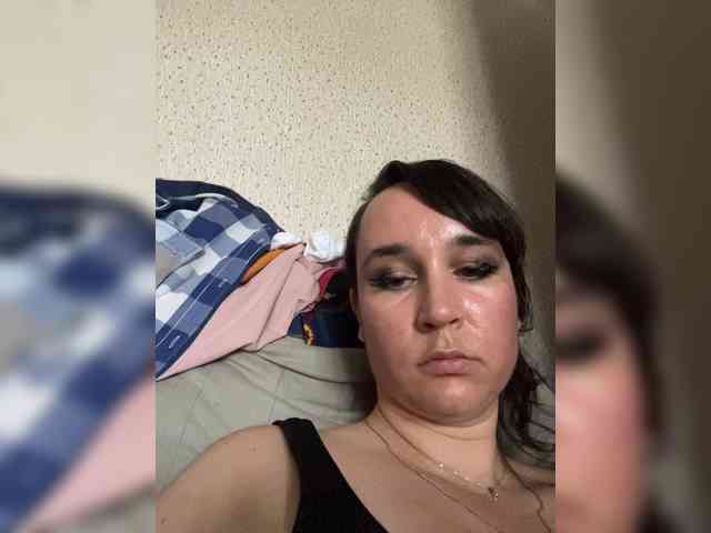 SaliiOnli webcam