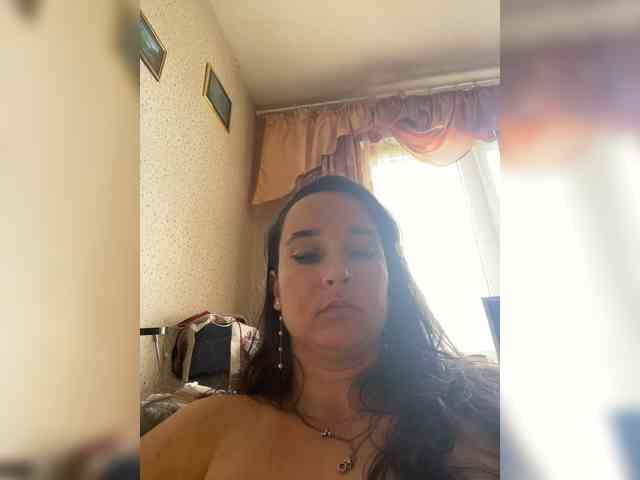 SaliiOnli webcam