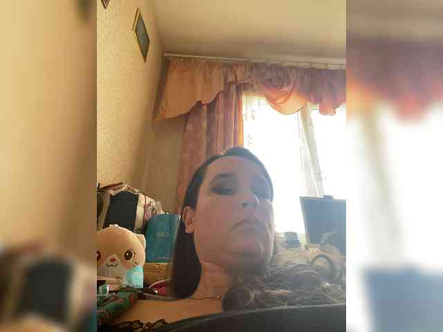 SaliiOnli webcam