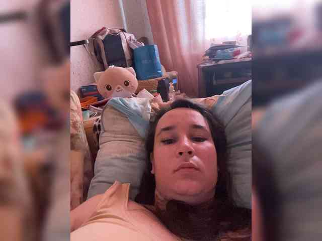 SaliiOnli webcam