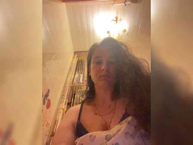 SaliiOnli webcam