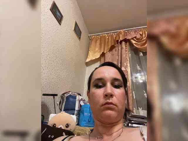 SaliiOnli webcam