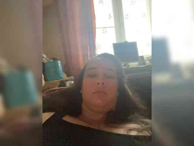 SaliiOnli webcam