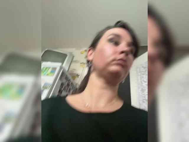 SaliiOnli webcam