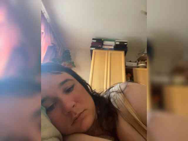 SaliiOnli webcam