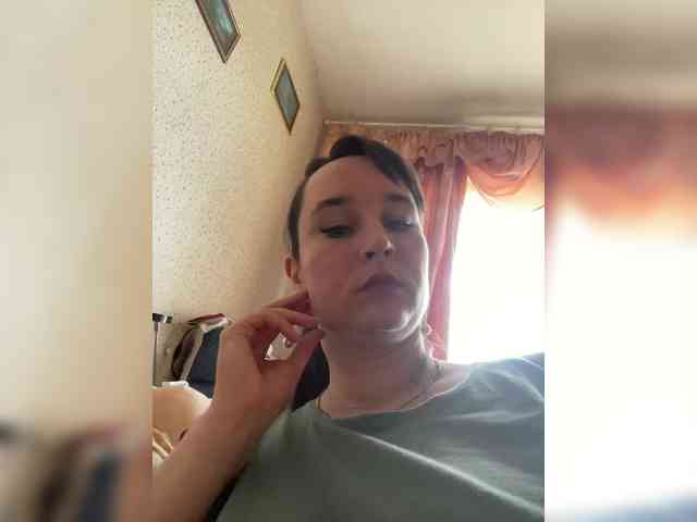 SaliiOnli webcam