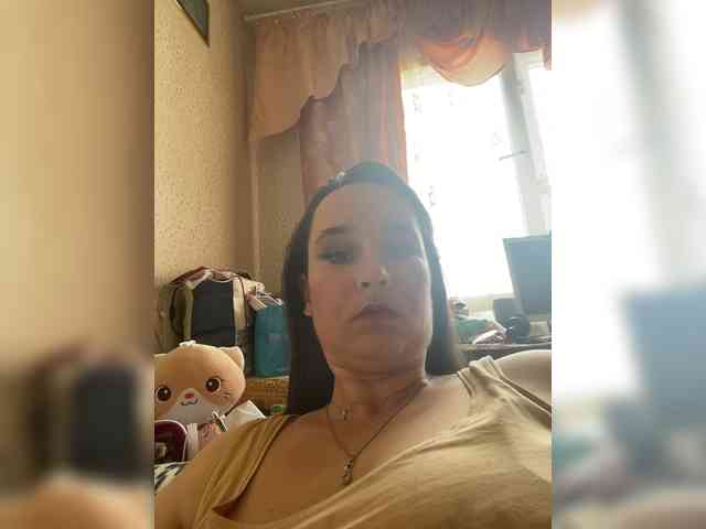 SaliiOnli webcam