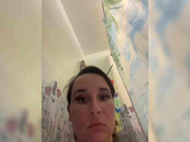 SaliiOnli webcam