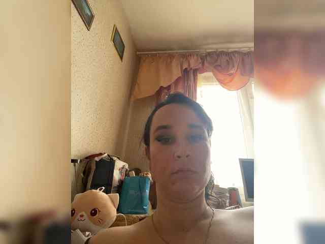 SaliiOnli webcam