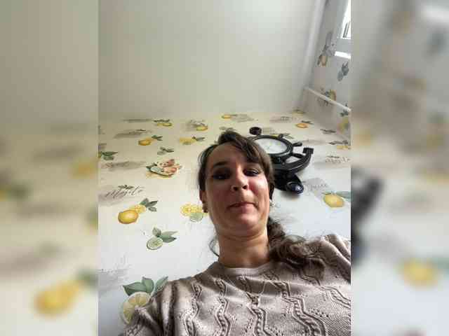 SaliiOnli webcam