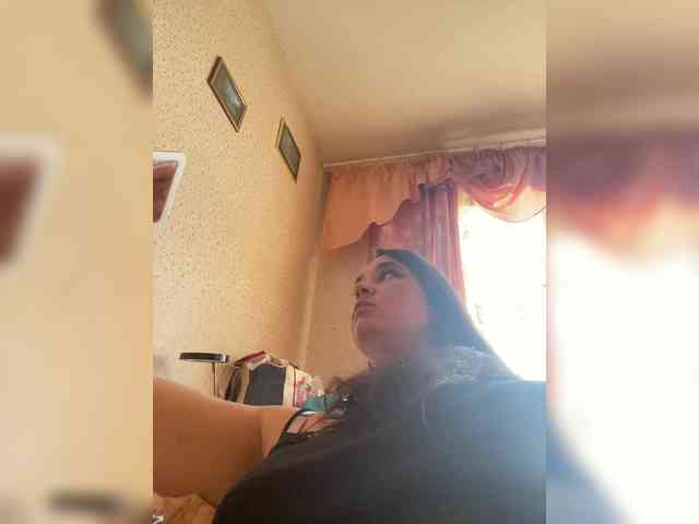 SaliiOnli webcam