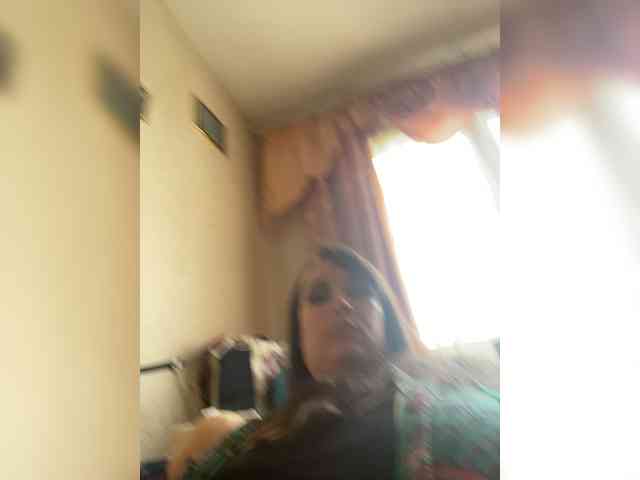 SaliiOnli webcam