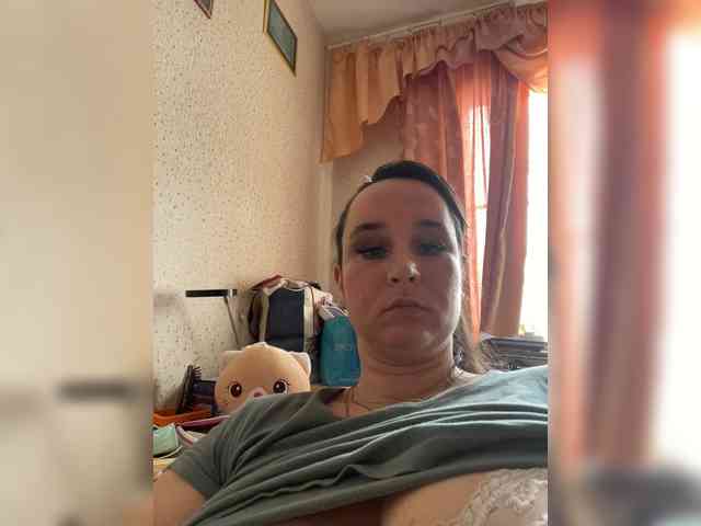 SaliiOnli webcam