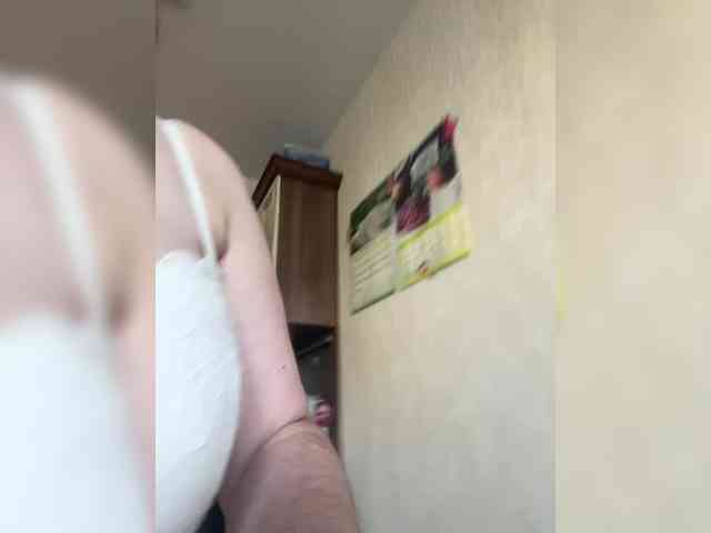 SaliiOnli webcam
