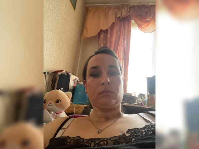 SaliiOnli webcam