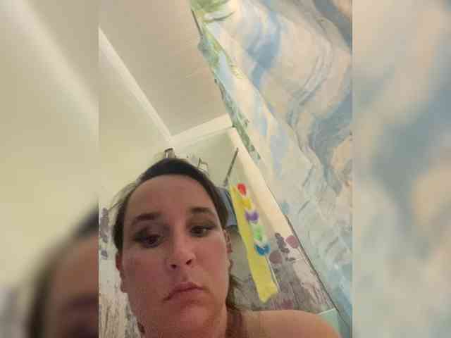 SaliiOnli webcam