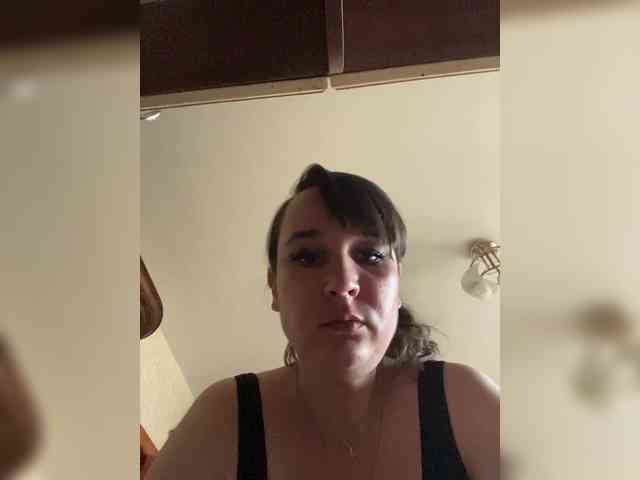 SaliiOnli webcam