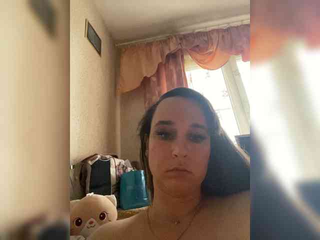 SaliiOnli - Girl 