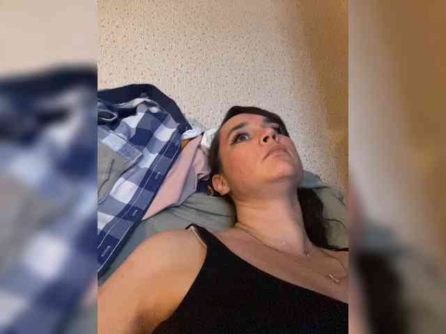 SaliiOnli webcam