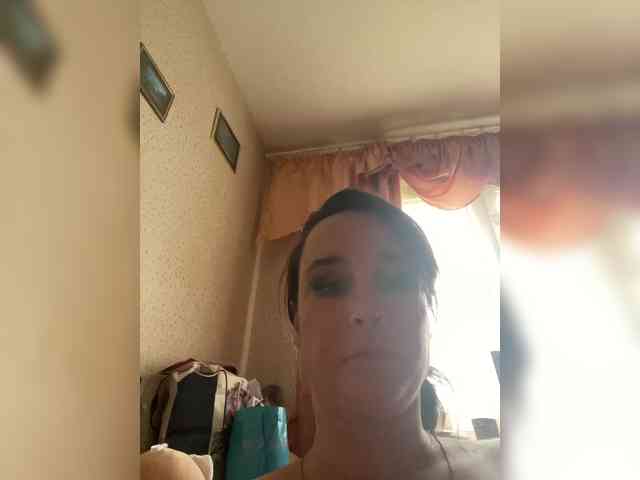 SaliiOnli webcam