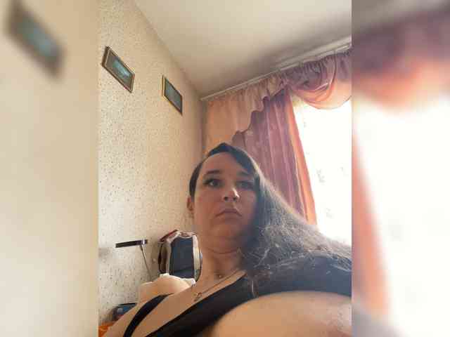 SaliiOnli webcam