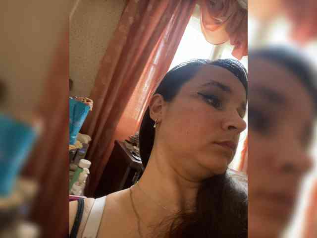 SaliiOnli webcam
