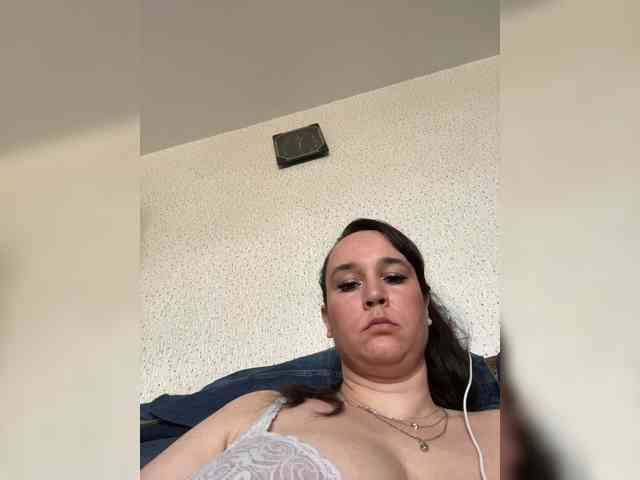SaliiOnli webcam