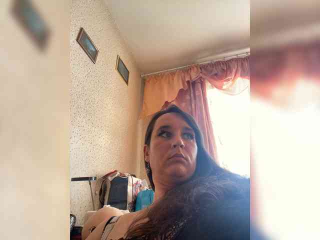 SaliiOnli webcam