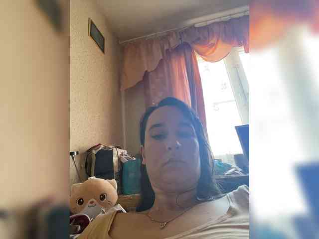 SaliiOnli webcam