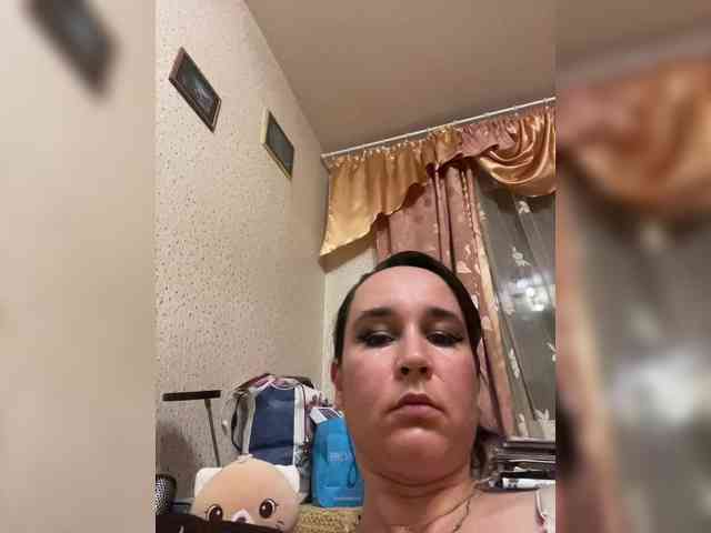 SaliiOnli webcam