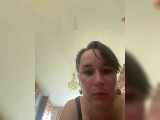 SaliiOnli webcam