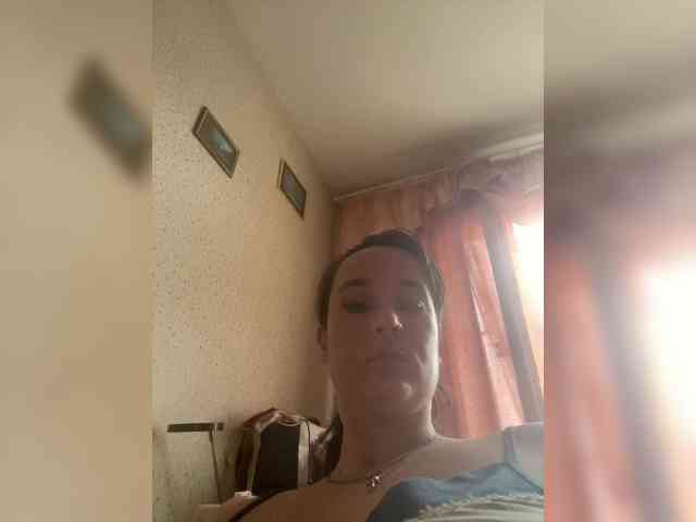 SaliiOnli webcam