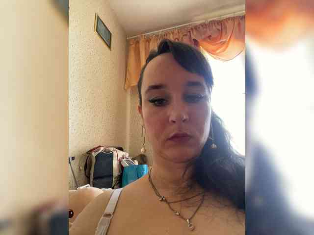 SaliiOnli webcam