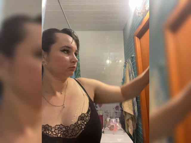 SaliiOnli webcam