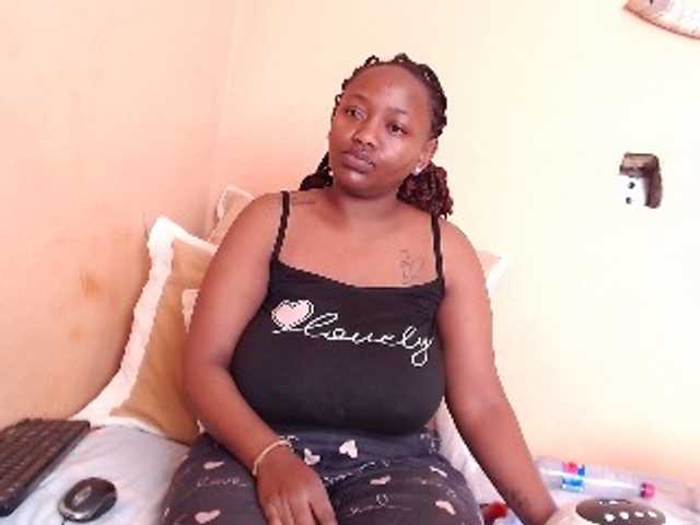 EbonyBoobz live cam on BongaCams