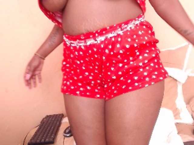EbonyBoobz