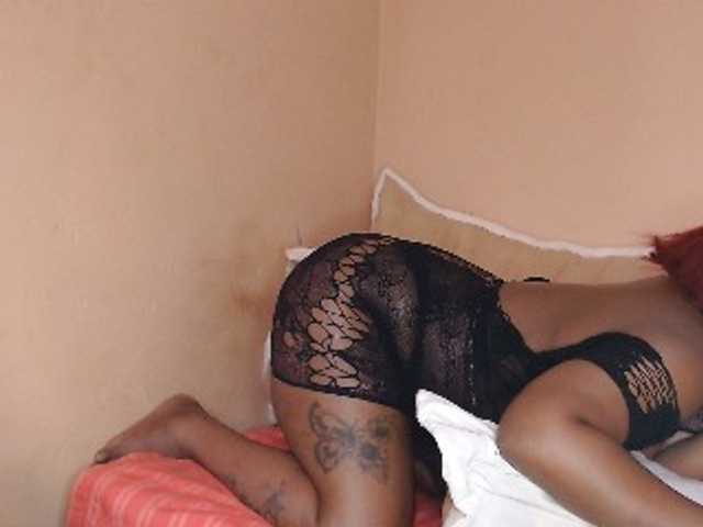 EbonyBoobz live cam on BongaCams